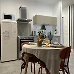 شقة Ponchielli Loft